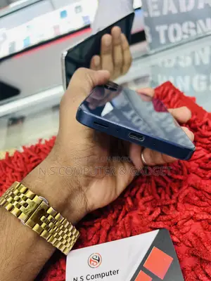 স্যামসাং গ্যালাক্সি এ৩৫ ১২৮ জিবি ব্ল্যাক