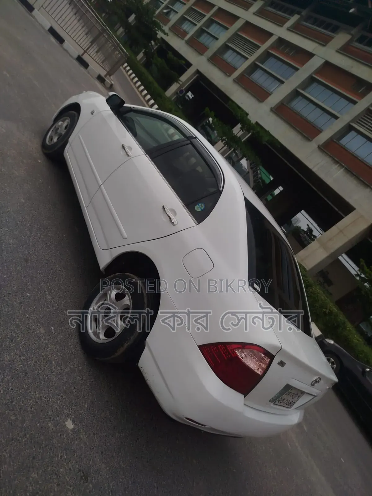 Toyota Corolla 2005 White