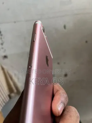 Apple iPhone 6s 32 GB Rose Gold