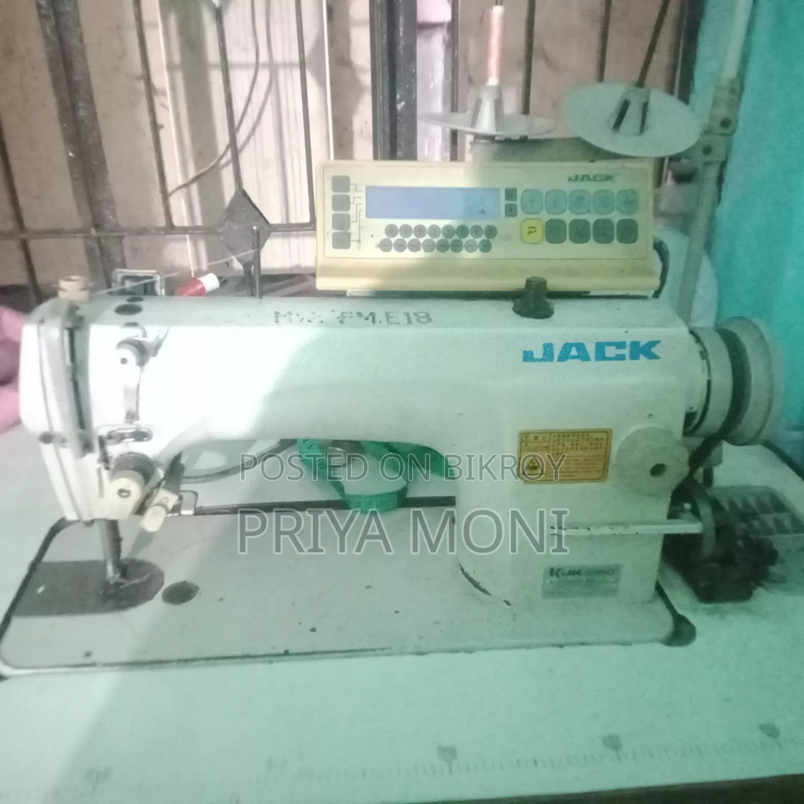 Jack সেলাই মেশিন