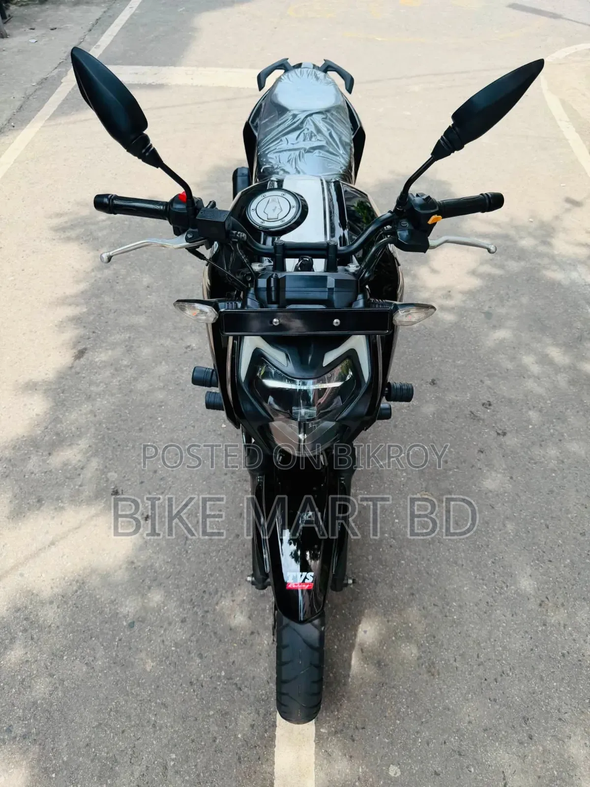 টিভিএস অ্যাপাচি আরটিআর ১৬০ ৪ভি ২০২৪ কালো