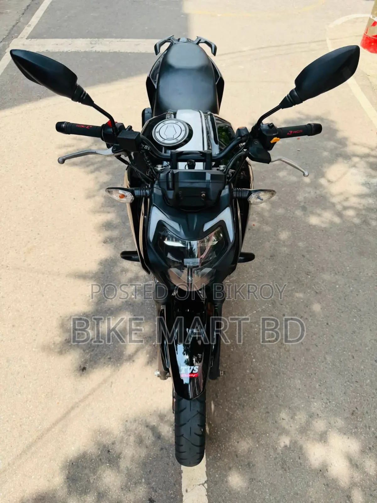 TVS Apache RTR 160 4V 2023 Black