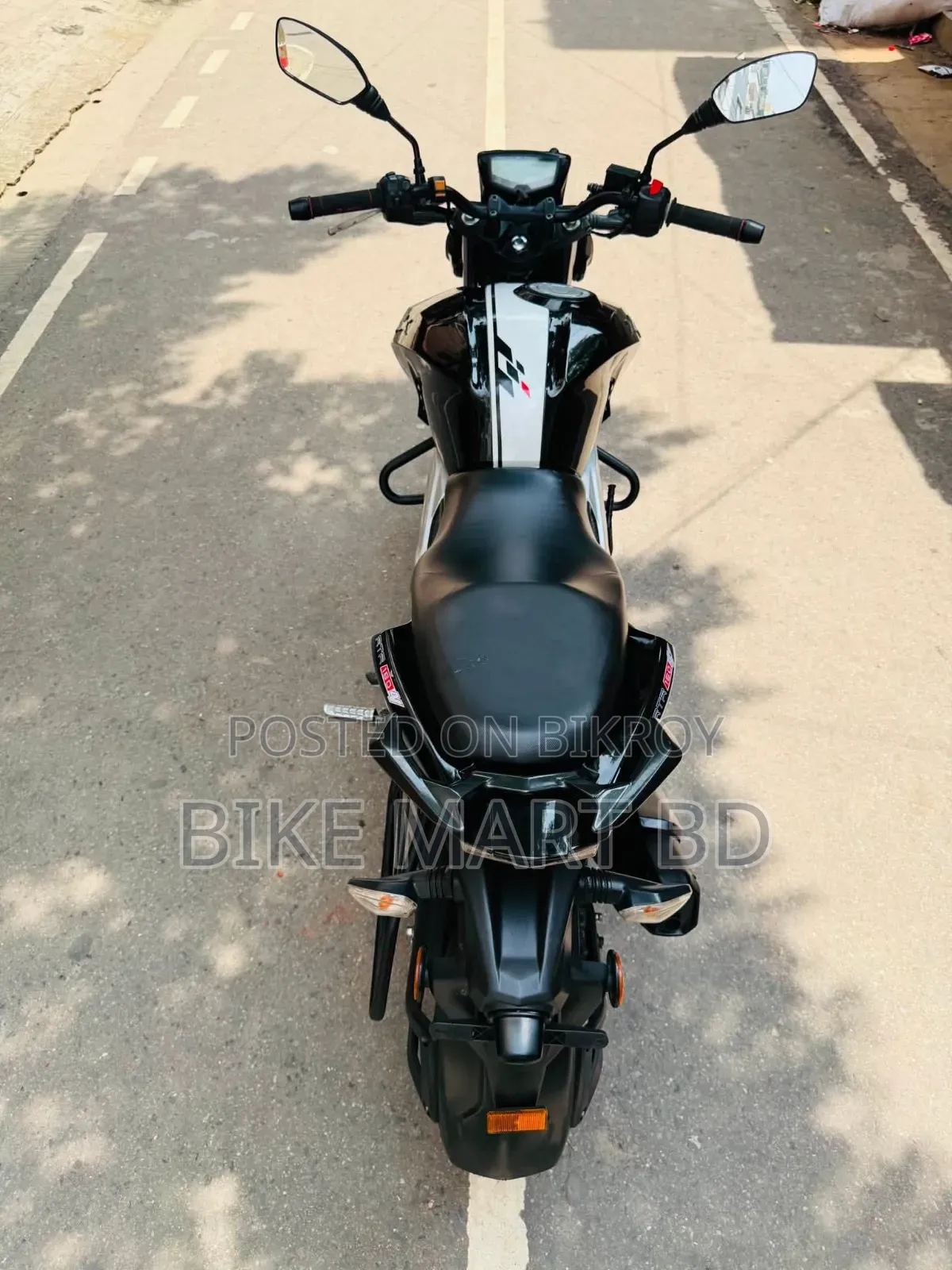 TVS Apache RTR 160 4V 2023 Black