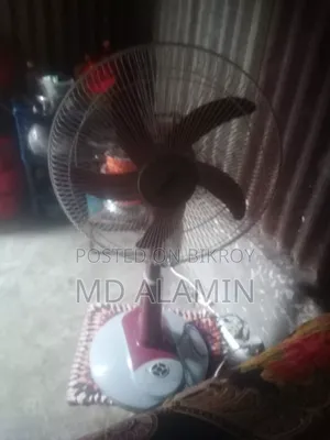 ডিফেন্ডার ফ্যান