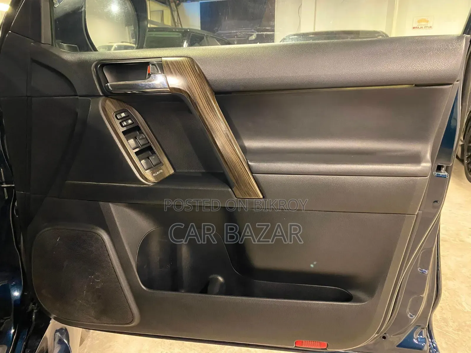 Toyota Land Cruiser Prado 2.7 i 2013 Blue