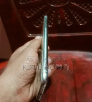 অ্যাপল আইফোন এক্সএস ম্যাক্স ২৫৬ জিবি সাদা
