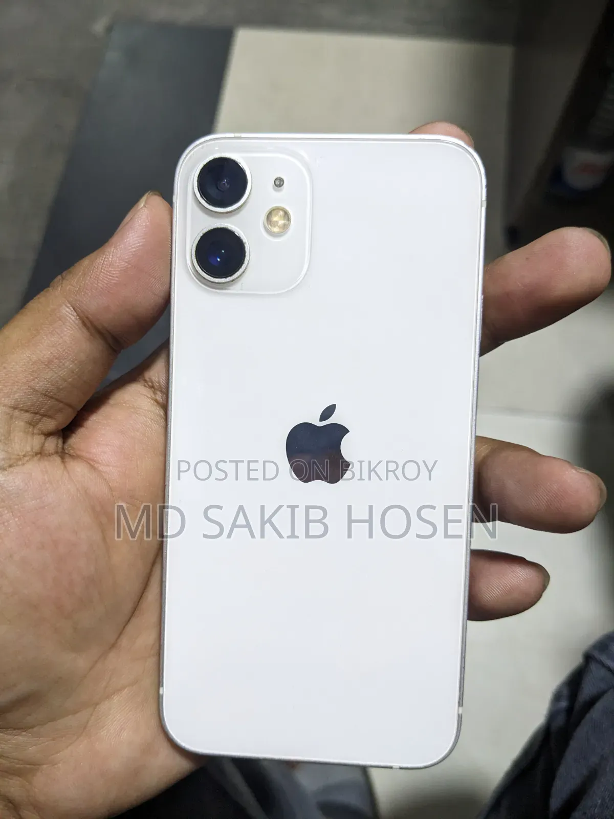 Apple iPhone 12 64 GB White