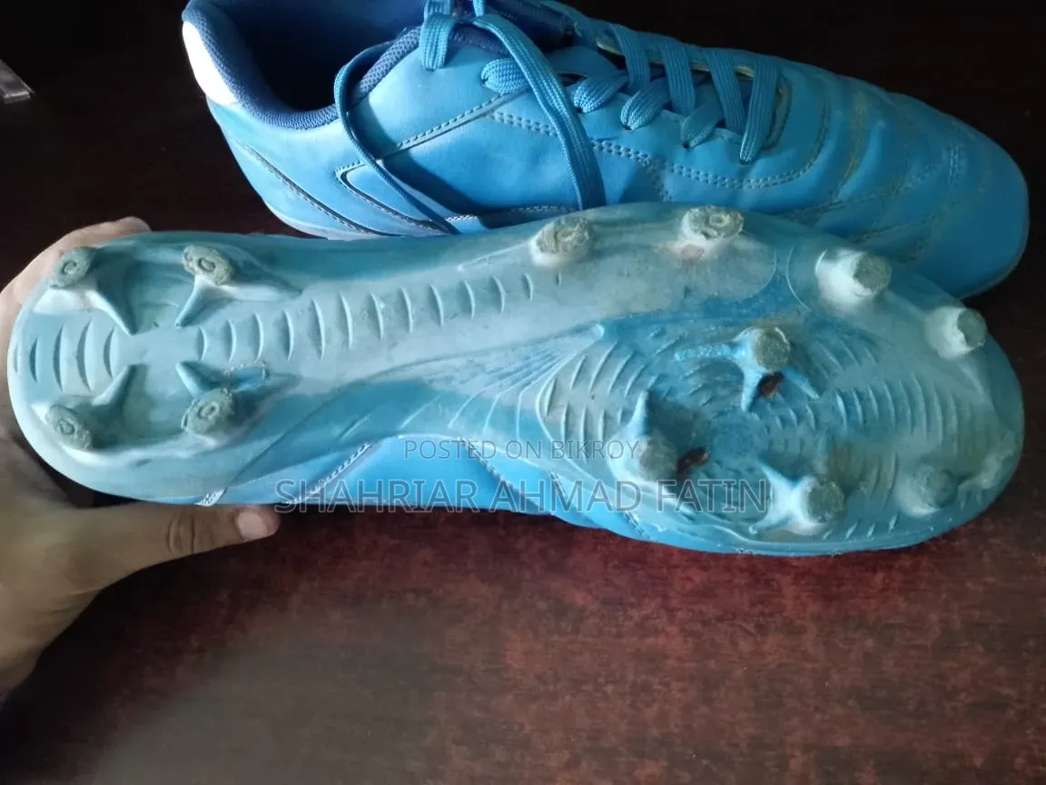 Sprint Football Boot for Sale | Excellent Condition ⚽ | Size (44)