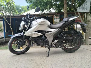 Suzuki Gixxer 2021 Silver