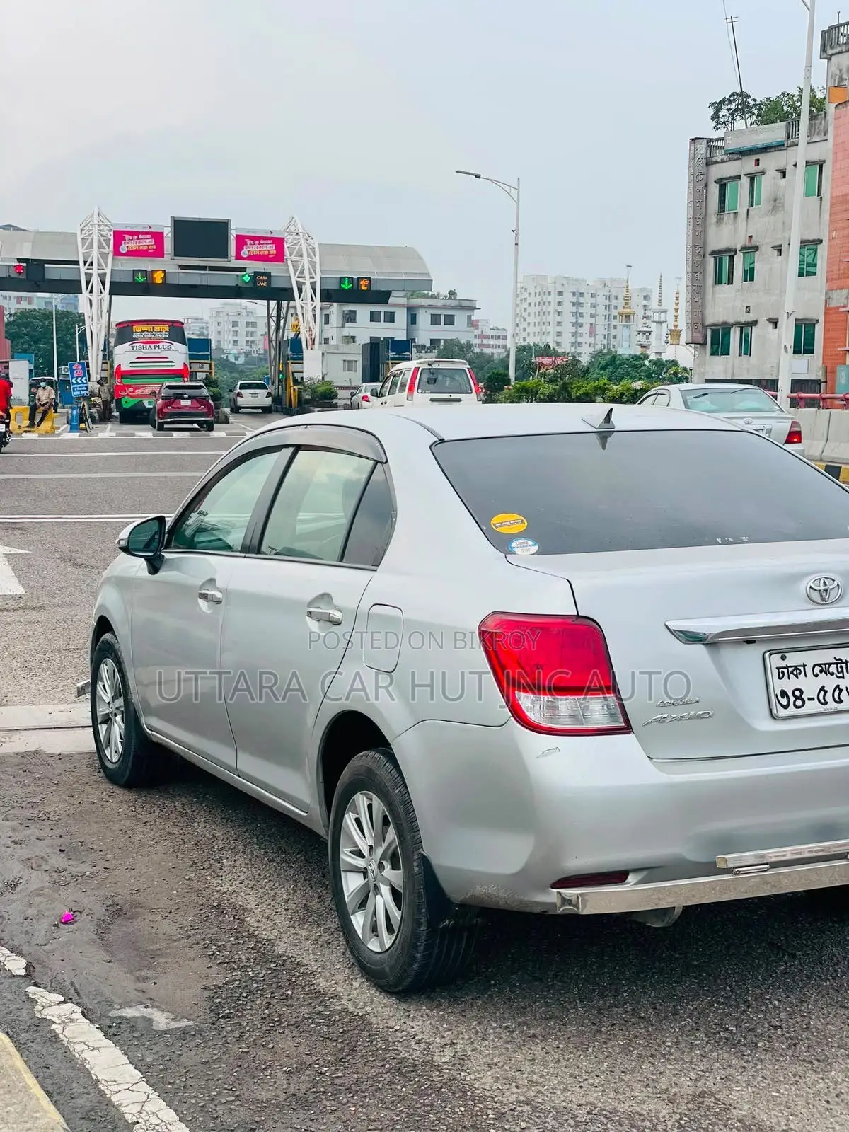 Toyota Axio 2013 Silver