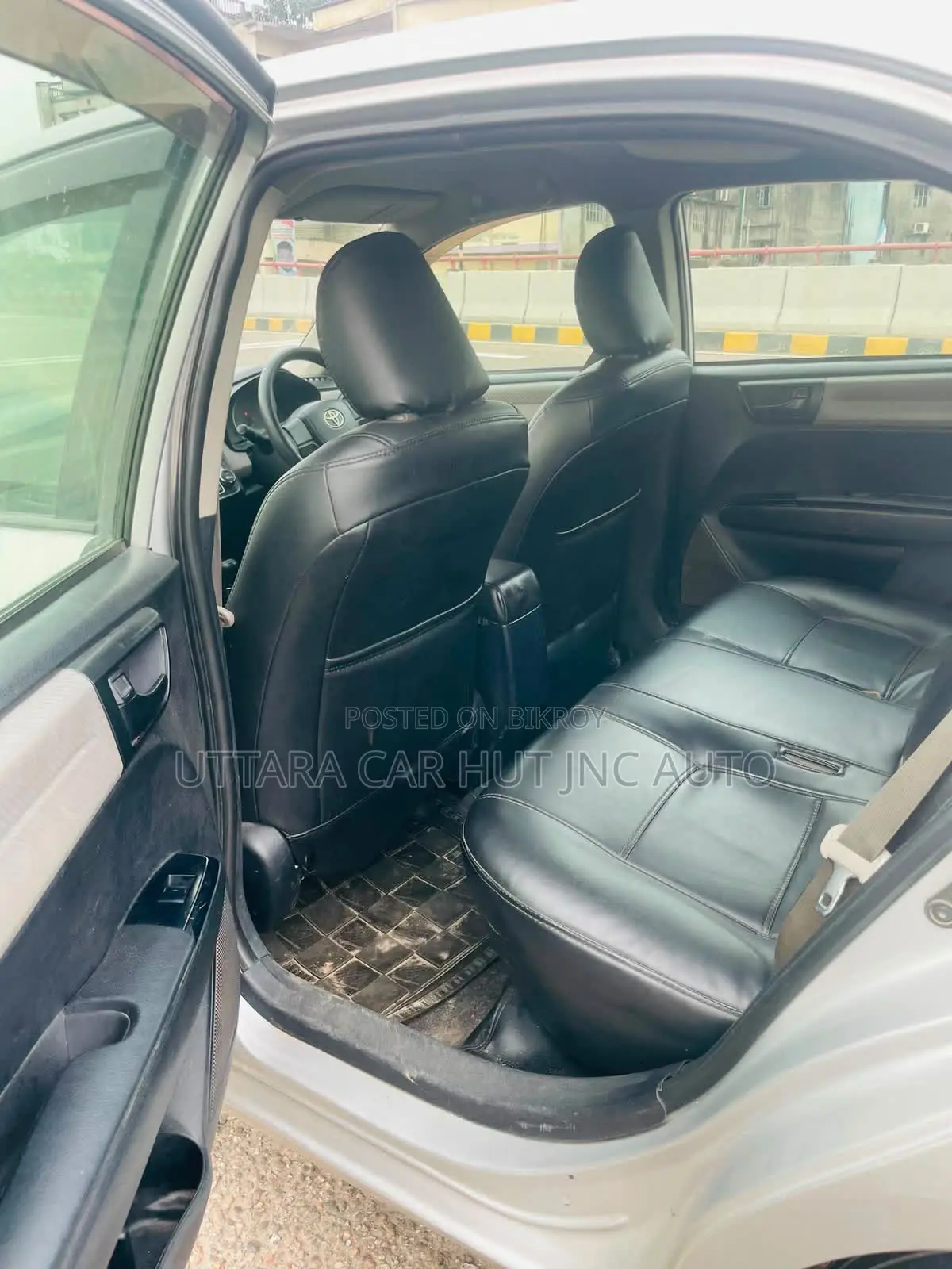 Toyota Axio 2013 Silver