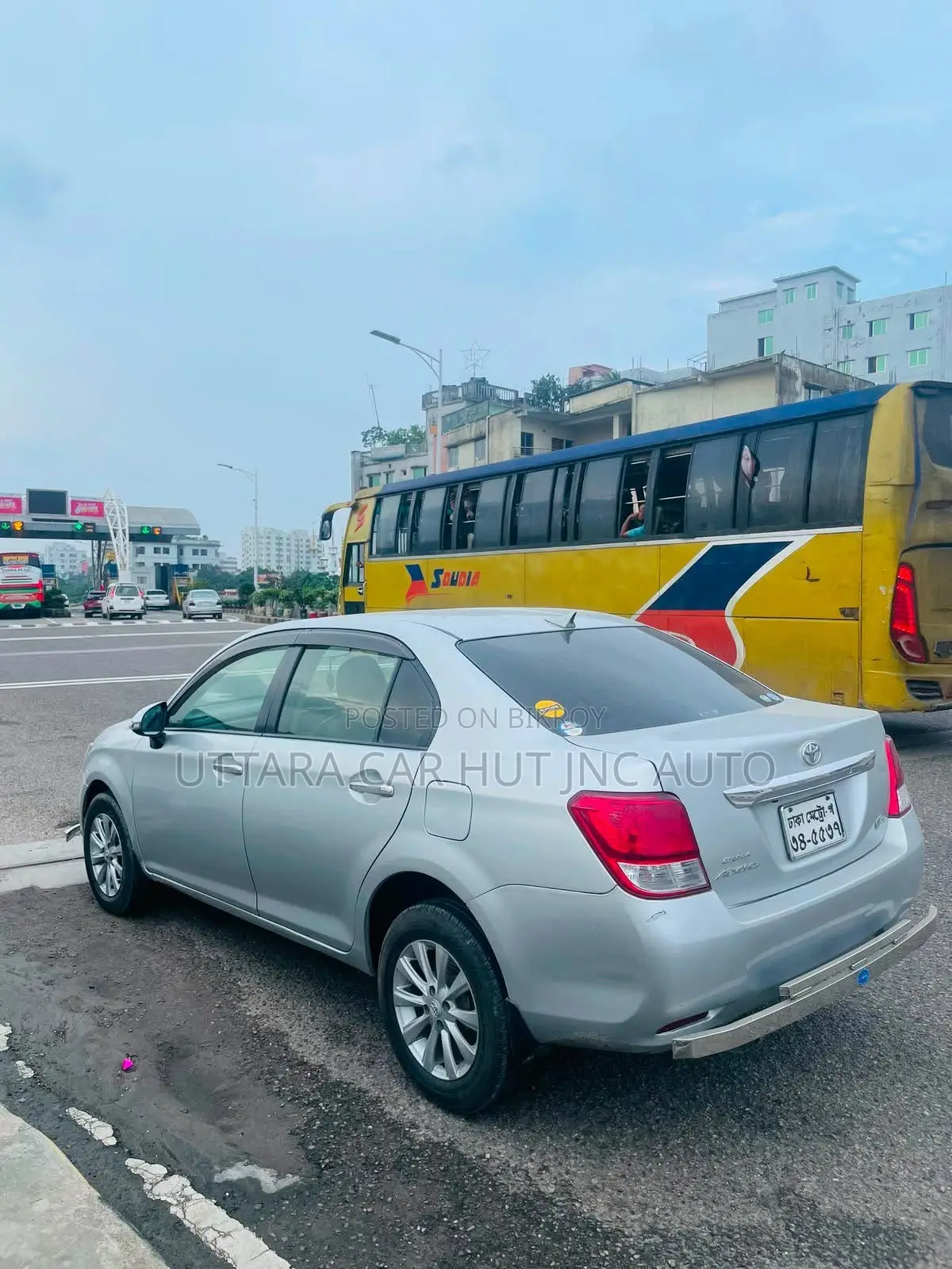 Toyota Axio 2013 Silver