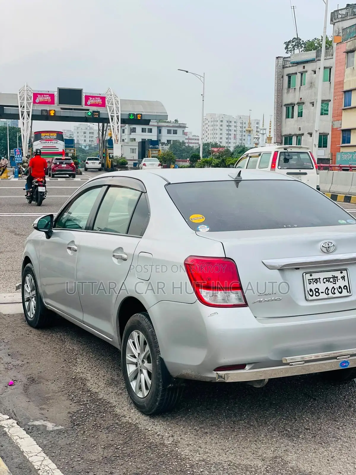 Toyota Axio 2013 Silver