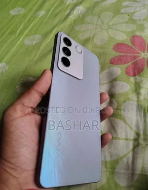 Vivo V27e 256 GB White