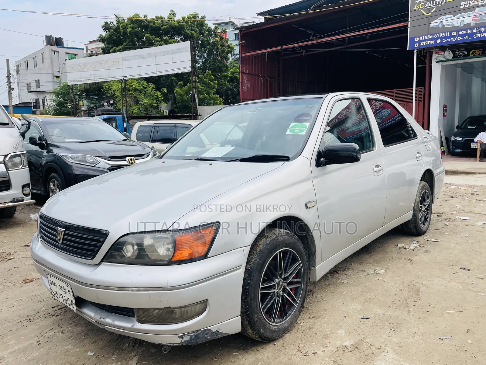 Toyota Vista 1999 Silver