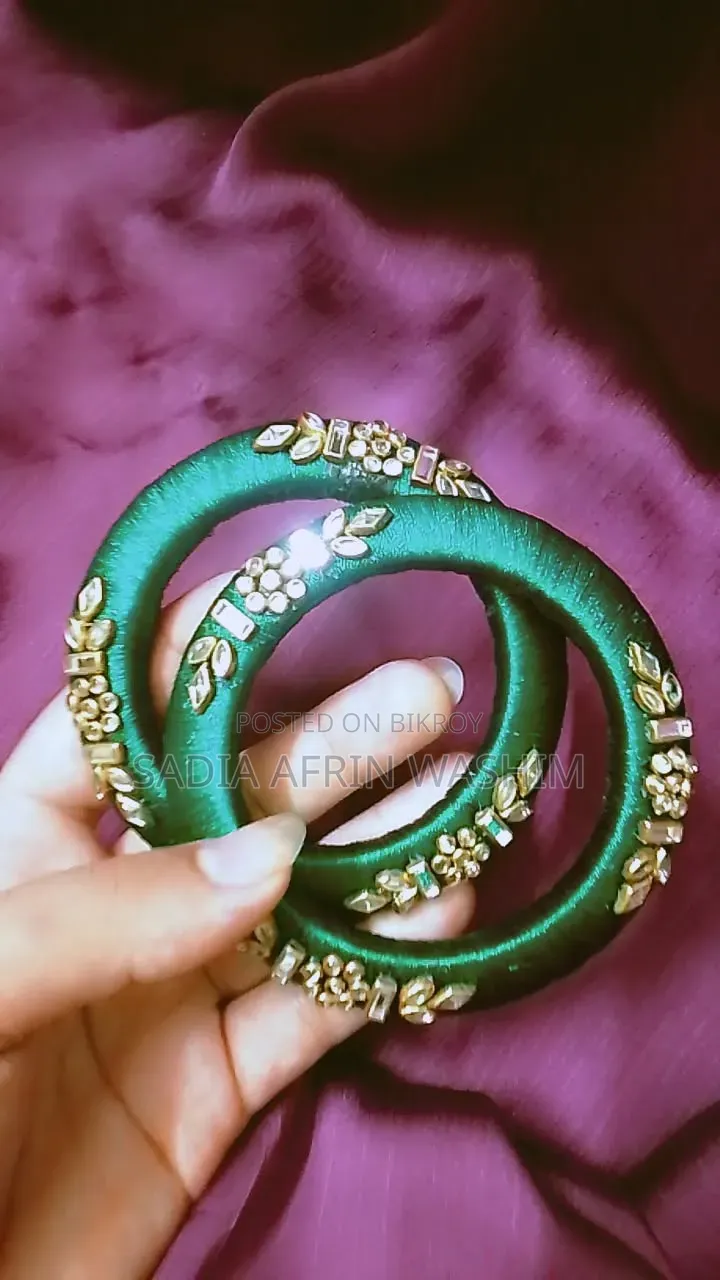 হোমমেড জুয়েলারি