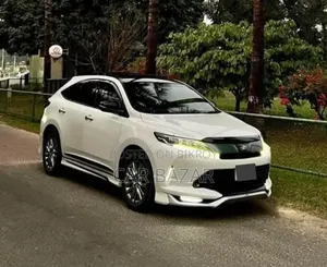 Toyota Harrier 2.0 Four Wheel Drive 2018 Pearl