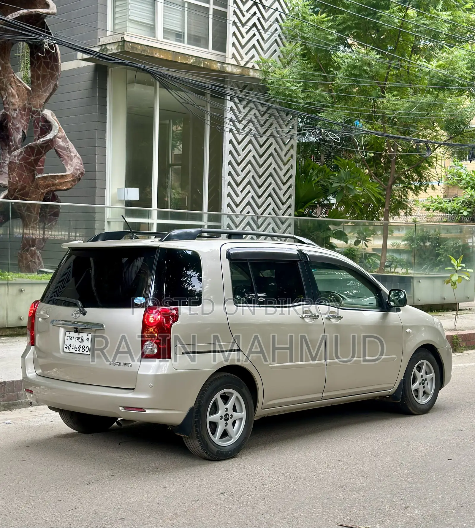 Toyota Raum 1.5 L 4WD 2005 Beige