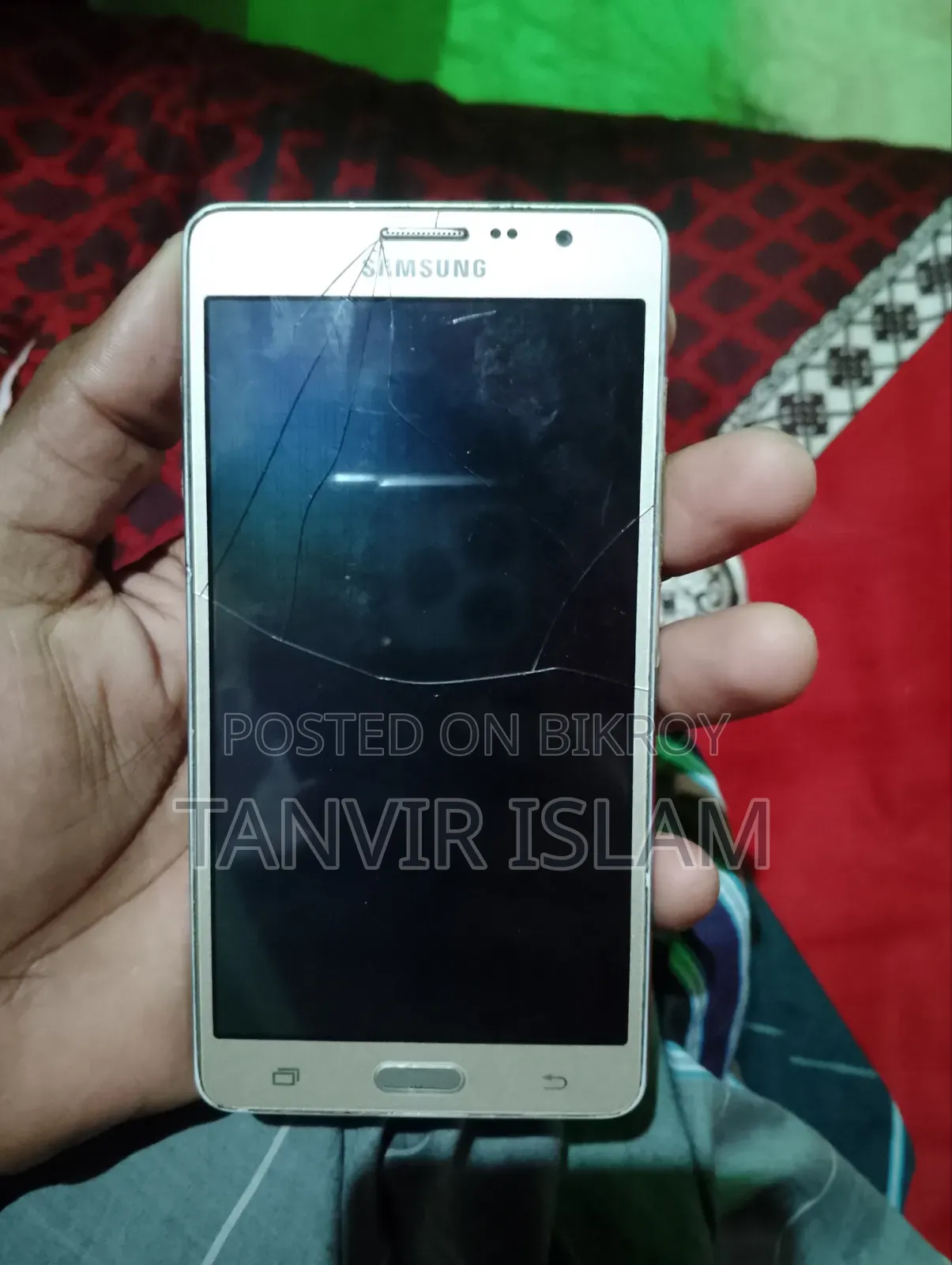 Samsung Galaxy On7 Pro 16 GB Silver