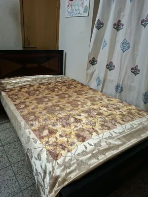৪'৭ সেমি খাট