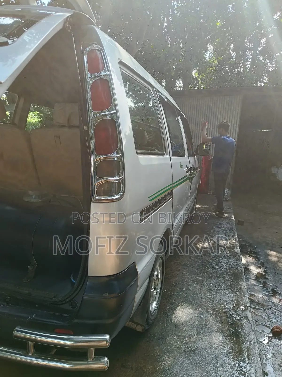Toyota Noah 2001 Silver