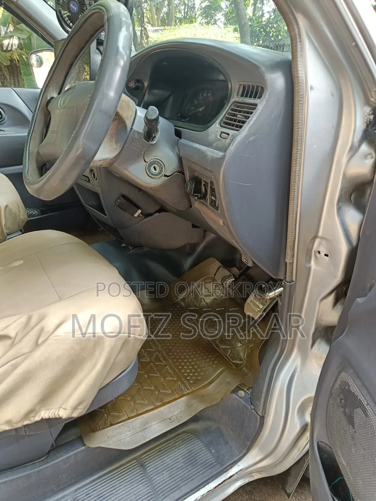 Toyota Noah 2001 Silver