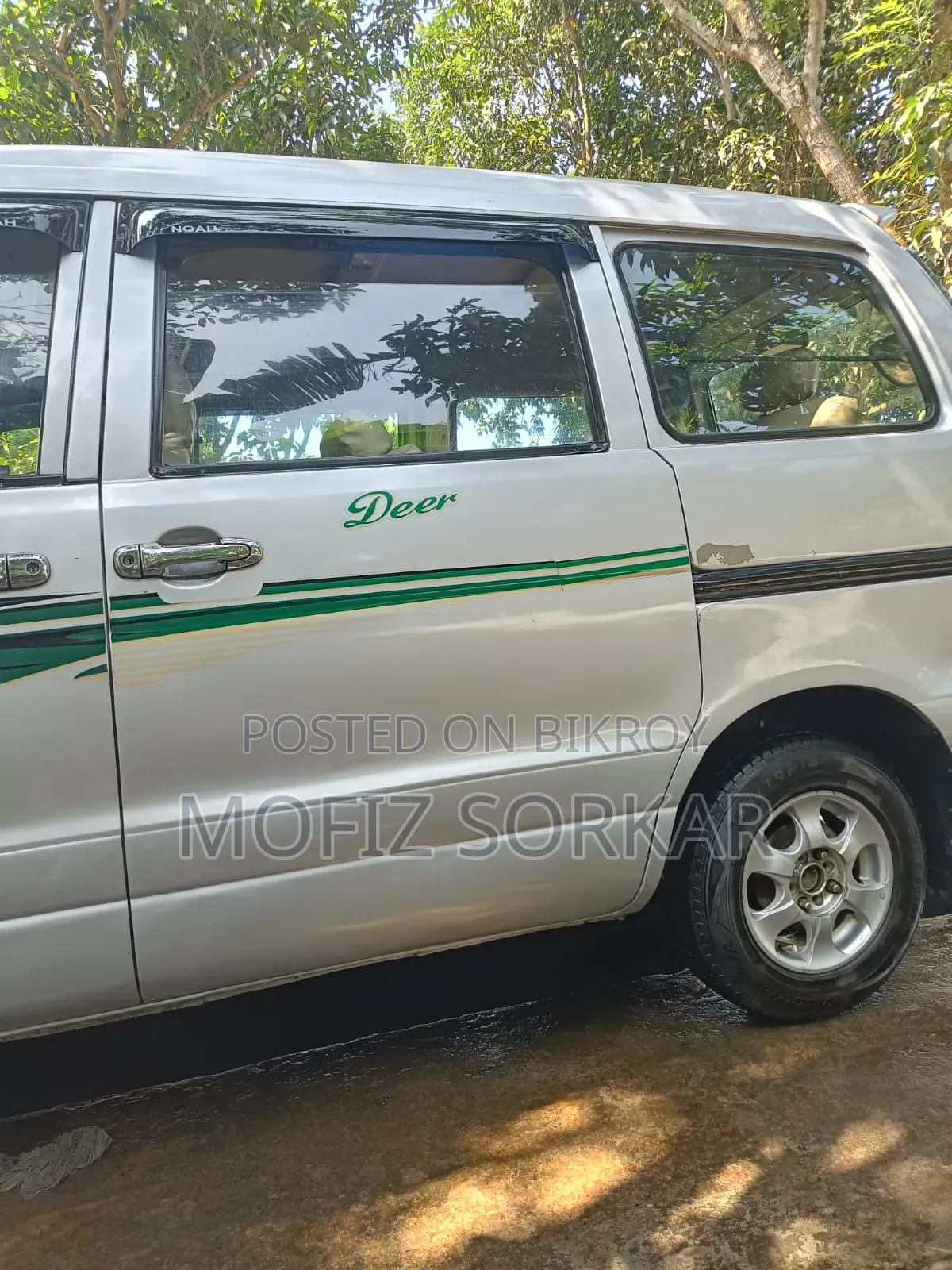 Toyota Noah 2001 Silver