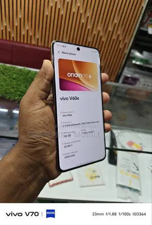 Vivo V60e 256 GB Black