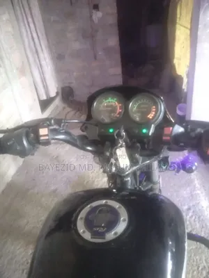 ওয়ালটন ক্রুজ ২০১৮ ব্ল্যাক