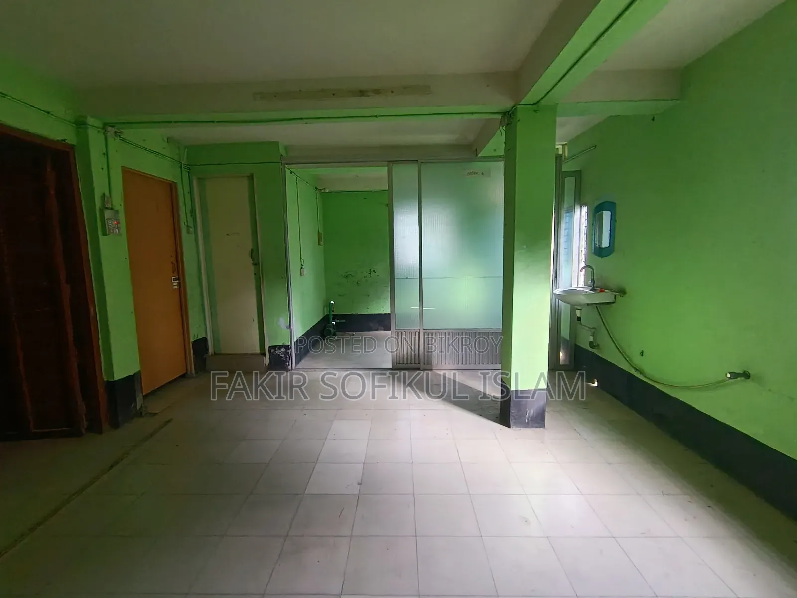 এক্স আইডিয়াল ক্লিনিক ভবন বিক্রয়(মালিকানা হস্তান্তর)/ভাড়া দেওয়া হবে