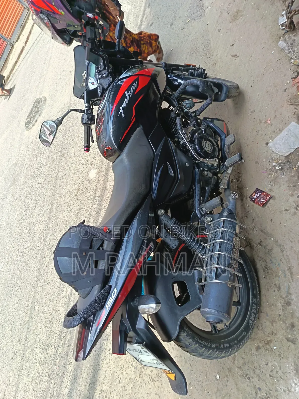 বাজাজ পালসার ১৫০ ২০২২ কালো