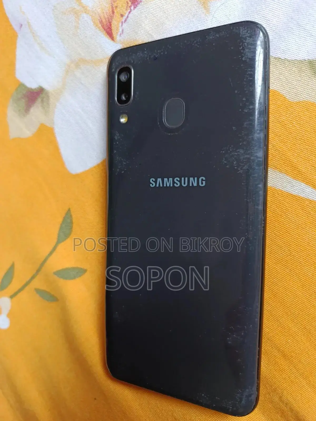 স্যামসাং গ্যালাক্সি এ২০ ৩২ জিবি কালো