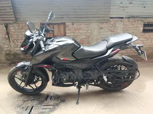 Bajaj Pulsar N250 2023 Black