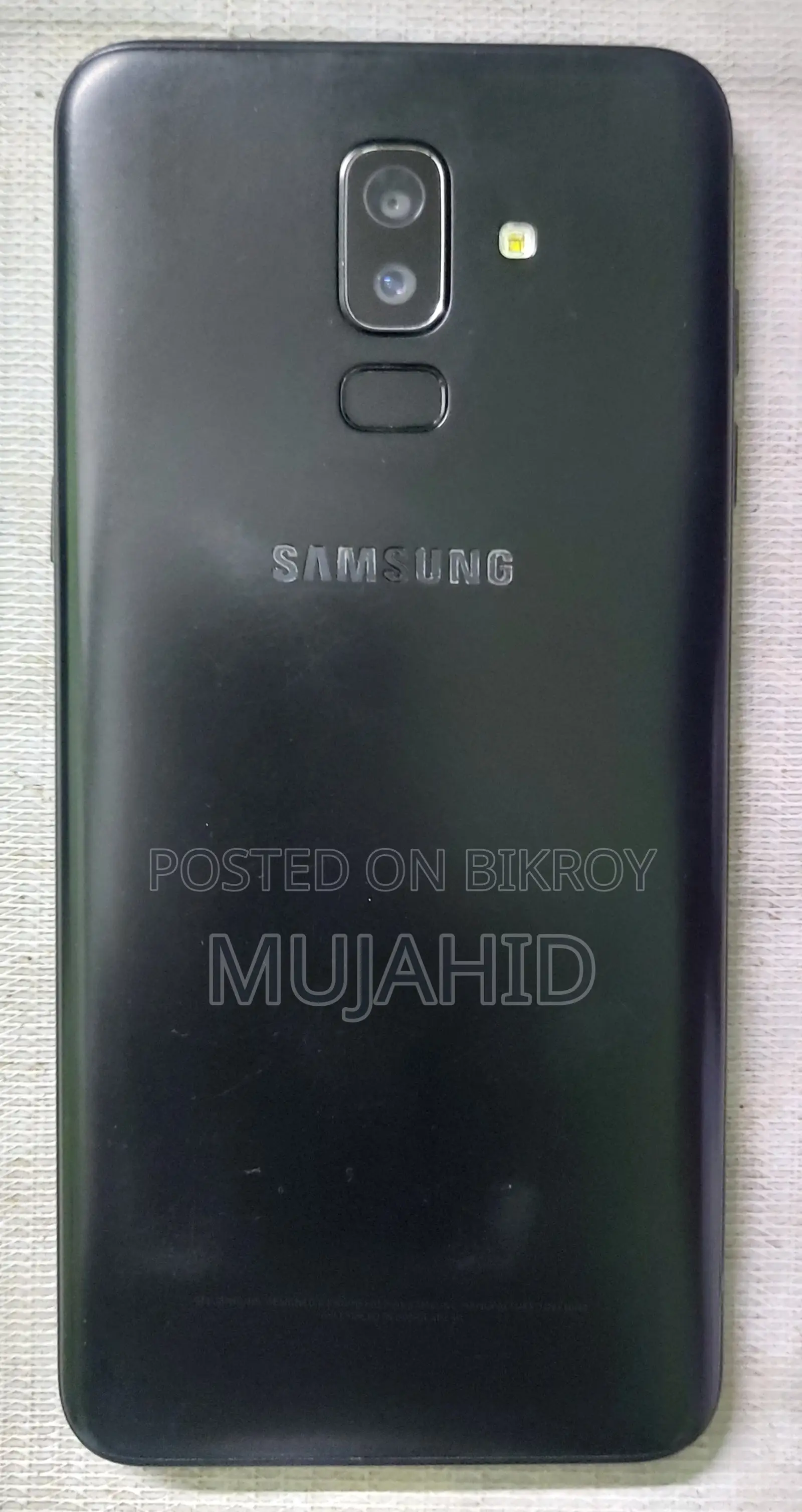Samsung Galaxy J8 64 GB Black