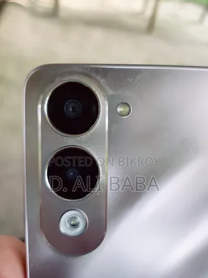 Vivo Y04 128 GB Silver