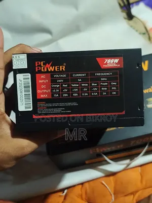 PC Power 700W Power Supply