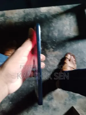আইটেল সিটি ১০০ ১২৮ জিবি নীল