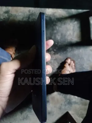 আইটেল সিটি ১০০ ১২৮ জিবি নীল