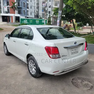টয়োটা এক্সিও ২০১৪ পার্ল