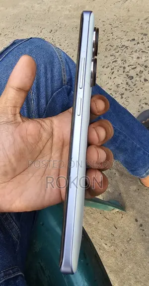 শাওমি রেডমি নোট ১৩ প্রো প্লাস ২৫৬ জিবি লাল