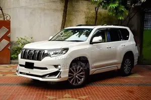 টয়োটা ল্যান্ড ক্রুজার প্রাডো ২.৭ ২০২০ পার্ল