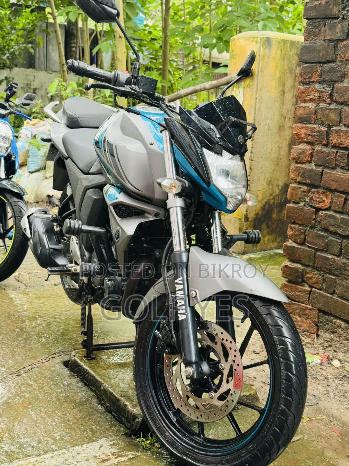 Yamaha FZS V2 2025