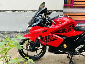 Suzuki Gixxer SF 2023 Red
