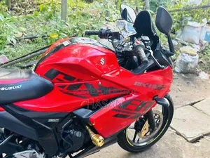 Suzuki Gixxer SF 2023 Red