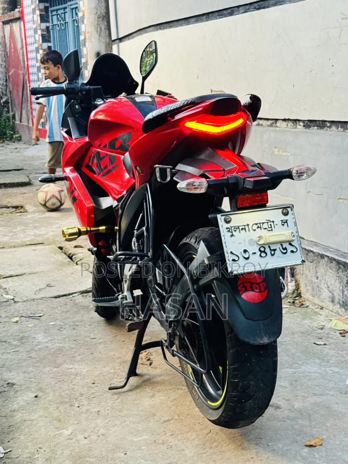 Suzuki Gixxer SF 2023 Red