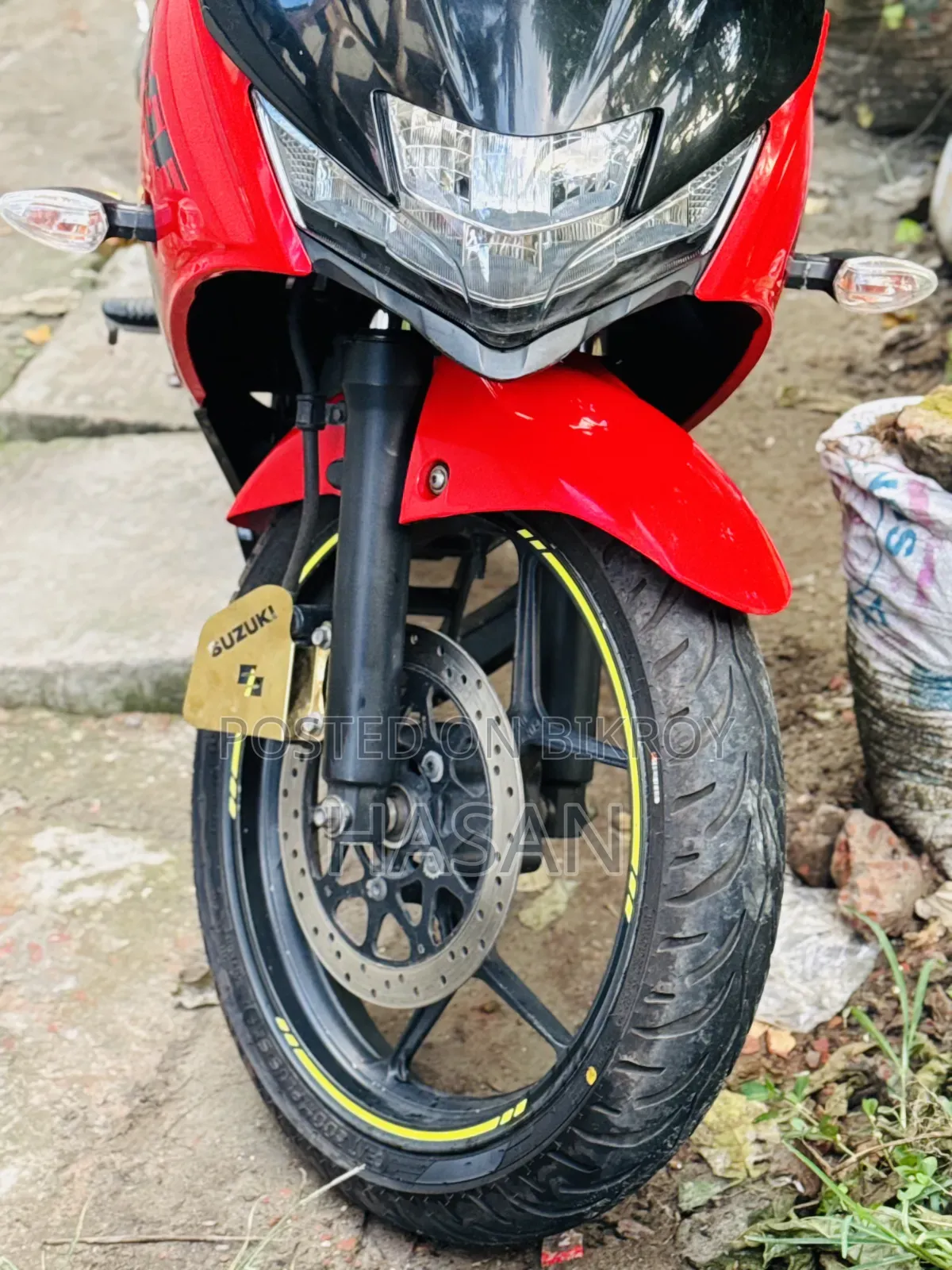 Suzuki Gixxer SF 2023 Red