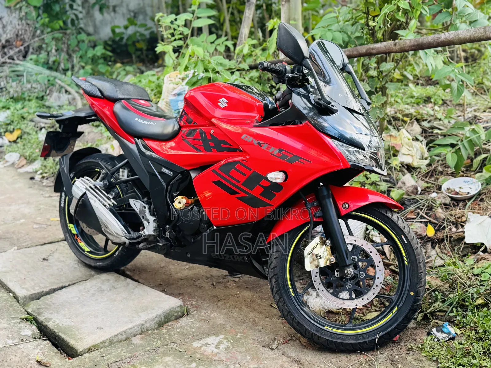 Suzuki Gixxer SF 2023 Red