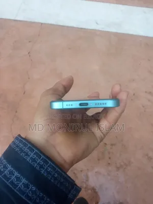 Apple iPhone 16 128 GB Blue
