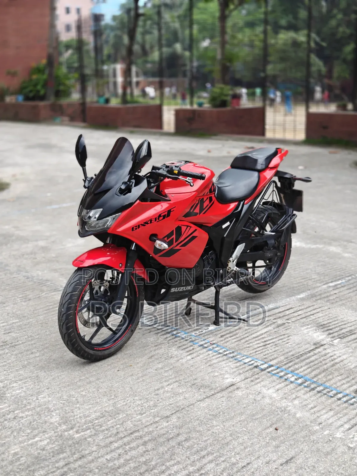 Suzuki Gixxer SF 2023 Red