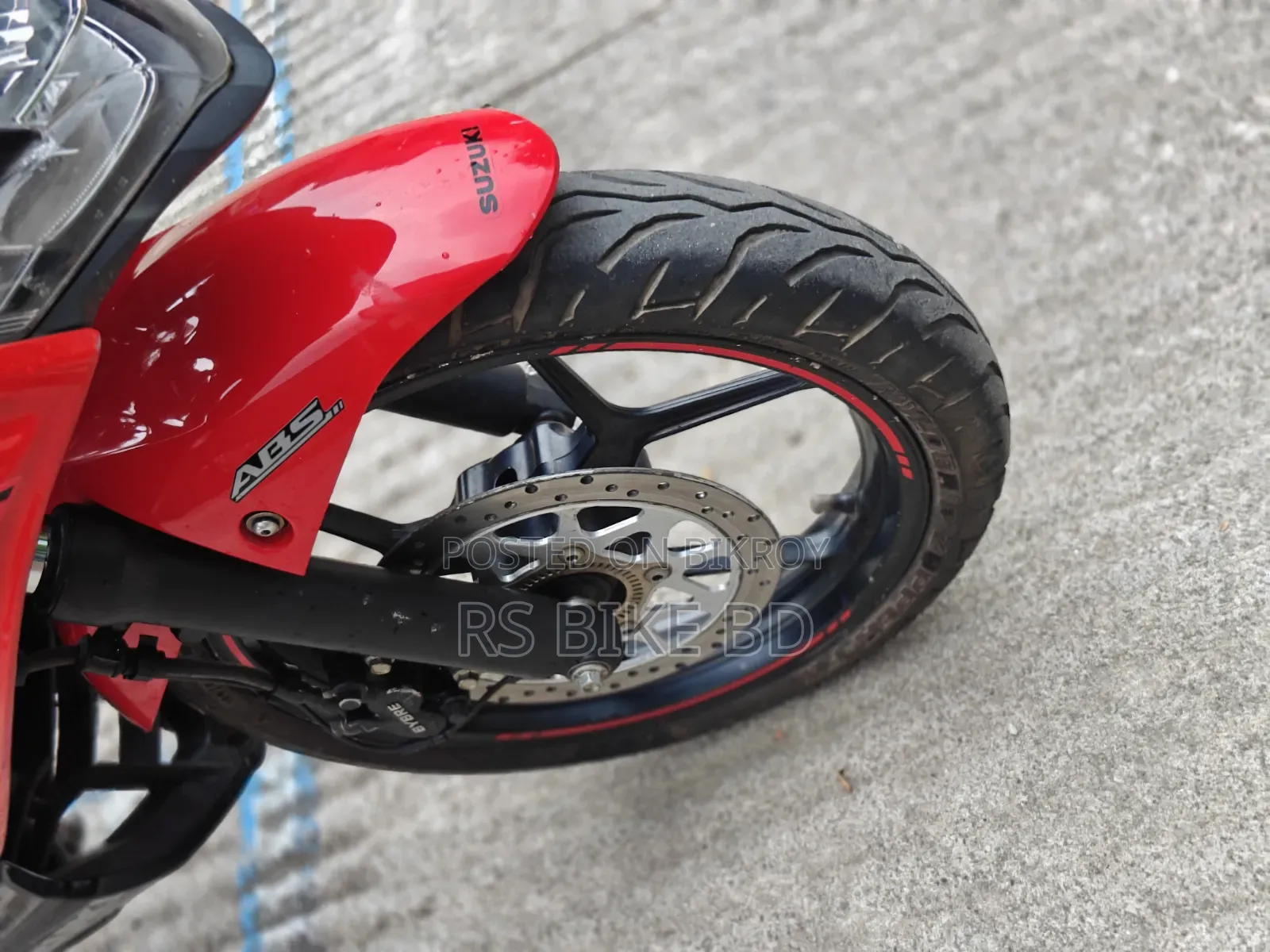 Suzuki Gixxer SF 2023 Red